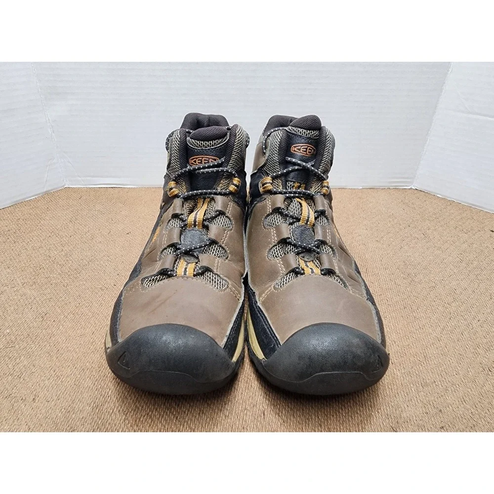 Keen Kids Boys Targhee Mid Waterproof Boots Youth Size 4 Hiking Shoes,Comfort